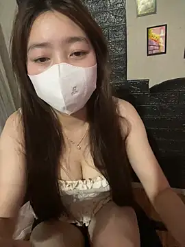 kitty-20x online show from May 26, 3:55 pm