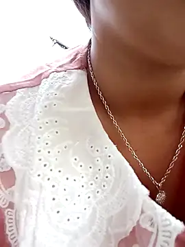 -Lanaa- online show from December 19, 2:48 am