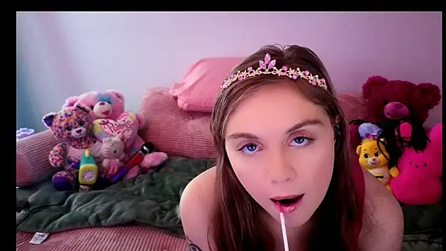 daddysprincess731 online show from May 12, 11:33 pm