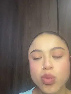 Evelinmiller97 online show from November 1, 8:57 pm