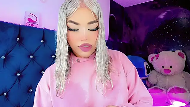 Alannys xHotx online show from March 10, 8:46 pm