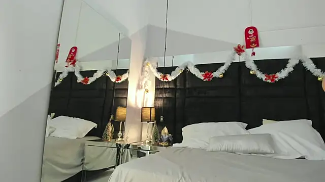 EmmadaSilva online show from December 2, 7:16 pm