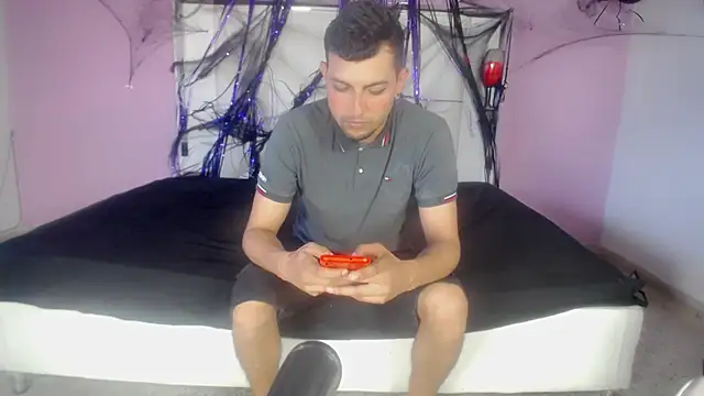Fuckme anus online show from October 24, 12:12 pm