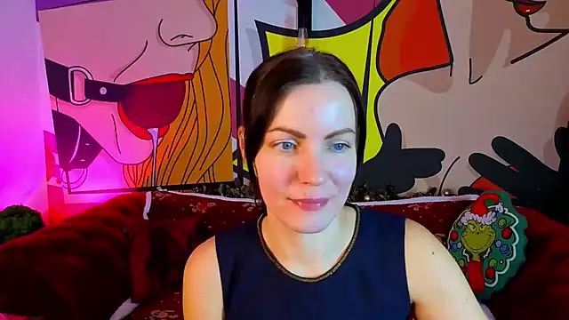 SofieMoons online show from December 16, 1:39 pm