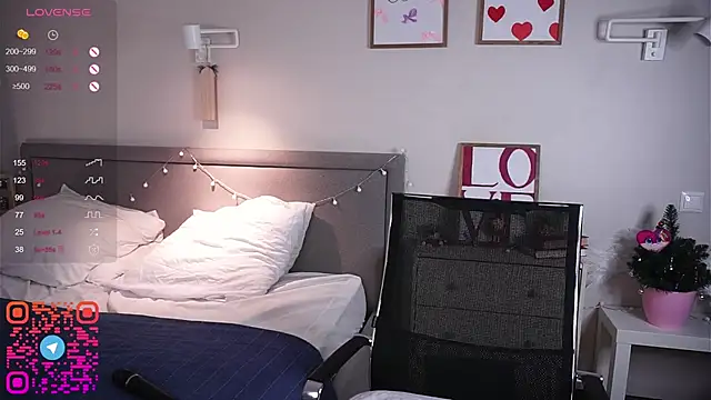 MegganKinson online show from February 20, 6:26 am