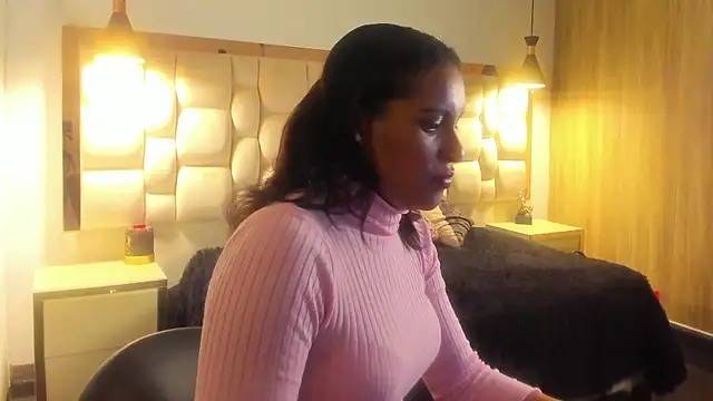 HalimaAhmed online show from October 29, 11:40 pm