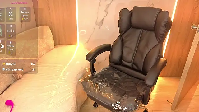 andrea tasty tf online show from June 19, 1:36 pm