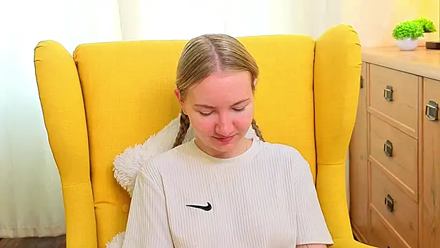 CathyHeximer online show from April 7, 7:21 am