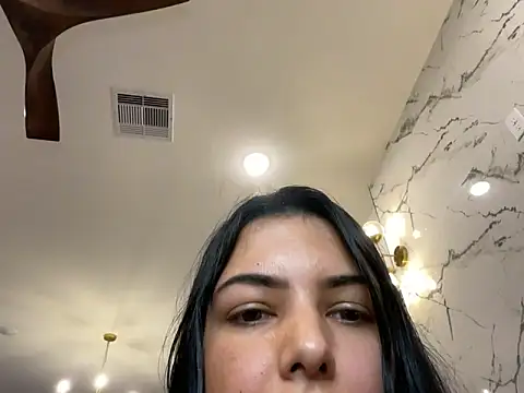 spicymami0333 online show from November 9, 11:33 pm