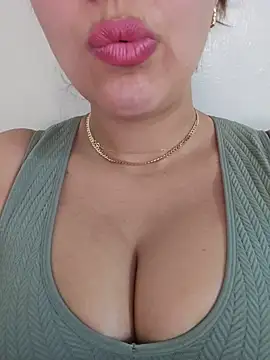 Sexy-girl online show from May 11, 2:45 pm