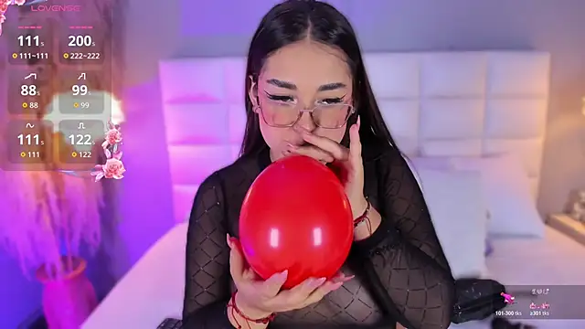 Anasha21 online show from May 17, 4:33 am