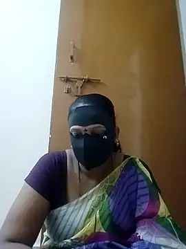 tamilammu1431 online show from December 4, 1:19 am