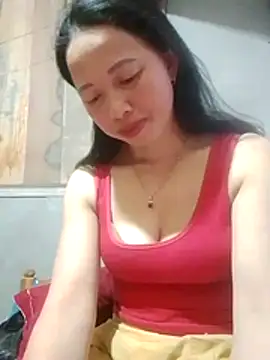 TRIEUTRIEU20 online show from May 5, 2:58 am