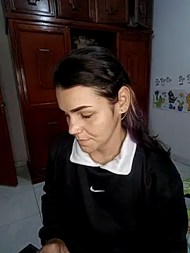 isa cereza05 online show from November 3, 6:01 pm