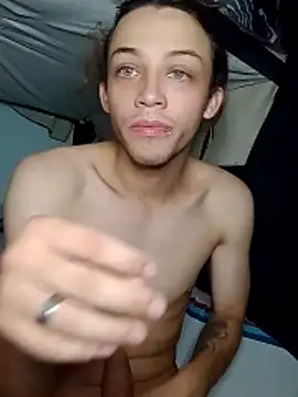 Khalid16  online show from April 7, 4:47 am