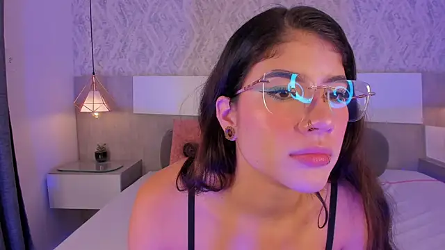 Vittoria  rossi online show from May 9, 5:59 pm