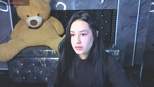 Aleja05 b online show from December 21, 8:13 pm