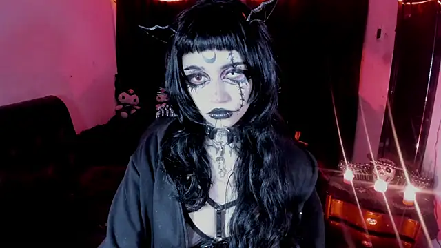 Yueeclipsa online show from May 13, 5:02 am