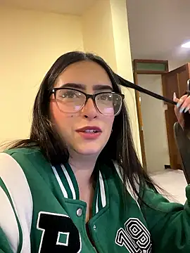 Kloe Novoa online show from May 7, 7:17 pm