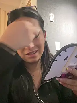 Kloe Novoa online show from January 15, 1:28 pm