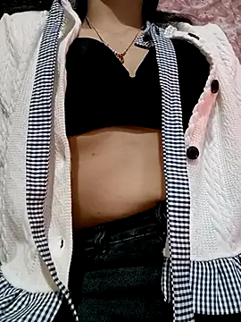 ezabel- online show from December 4, 1:46 pm