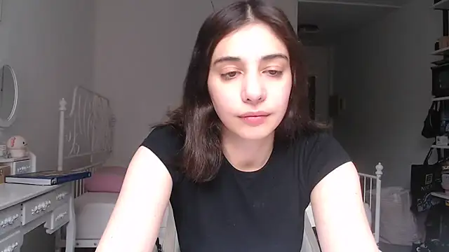 bellefleurrr online show from May 3, 3:48 pm