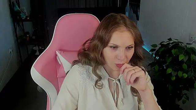 Alma Diaz online show from October 29, 6:07 am