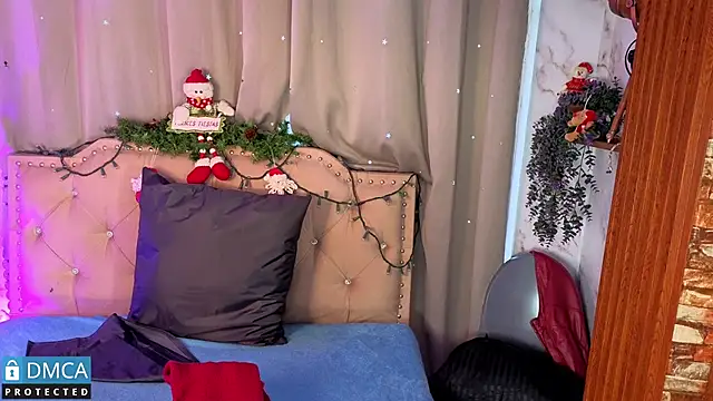 eva delight  online show from November 25, 11:23 am