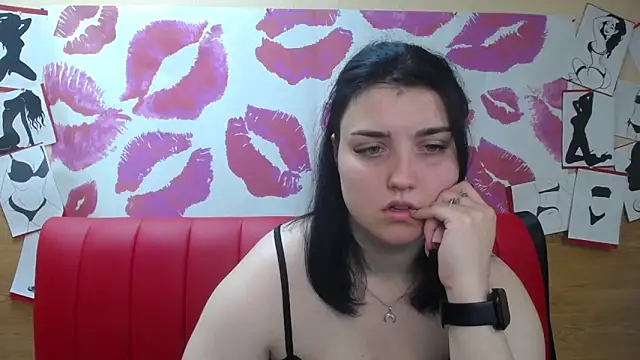 ScarletCargo online show from November 25, 6:15 am