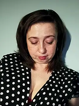 MaryKiki5619 online show from June 27, 7:31 pm