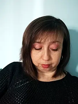 MaryKiki5619 online show from May 15, 1:36 pm