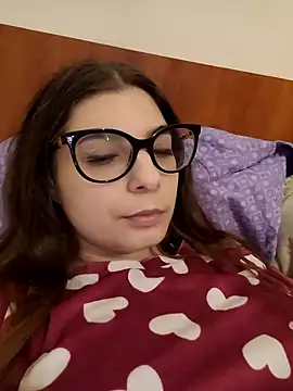 sweetbabygirlforyou online show from March 25, 10:45 pm