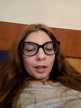 sweetbabygirlforyou online show from May 11, 4:04 pm