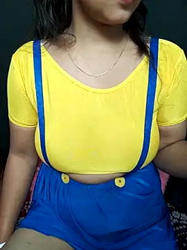 Mampykolkata online show from May 13, 7:08 pm
