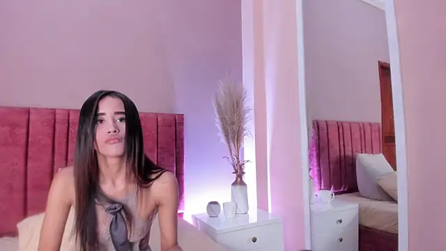 KeimyWilde online show from February 6, 8:01 pm