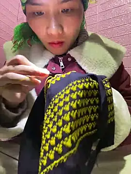 Yunzang online show from February 15, 12:15 pm