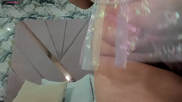 naomy sexy  online show from May 4, 10:13 pm