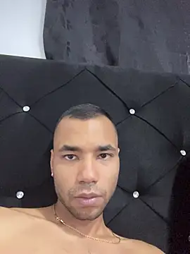 Hot2gether69 online show from October 27, 6:03 pm