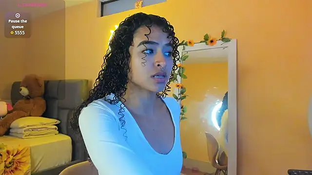 Keniia rizz online show from May 22, 7:34 pm