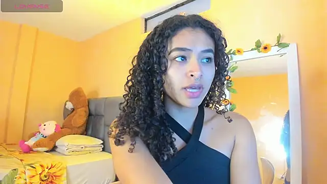 Keniia rizz online show from May 25, 6:29 pm