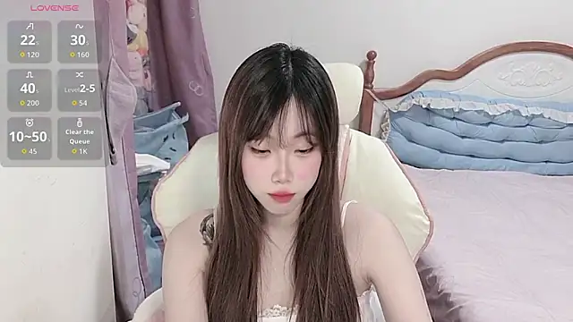 Vivian-88 online show from April 7, 6:37 am