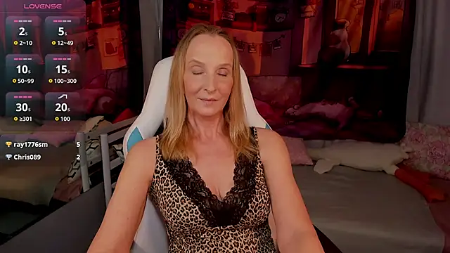 ScarlettPalmer online show from May 8, 11:24 am