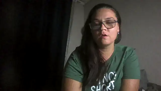 lilMissMarli online show from April 11, 5:38 pm