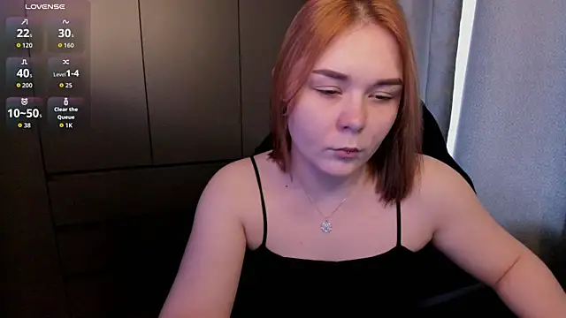 sophia lix online show from April 3, 10:02 am