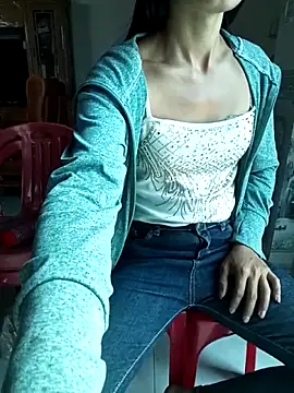 doggy-00 online show from May 5, 6:38 am
