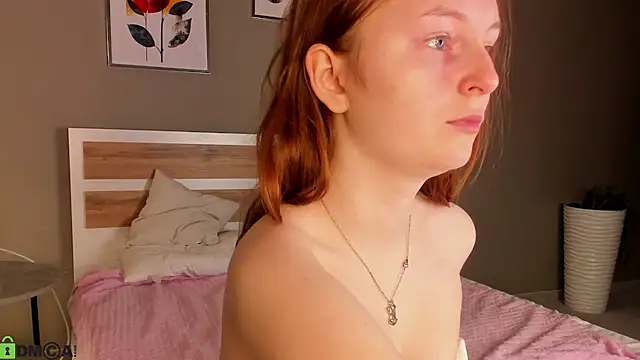 AngelWisee online show from May 18, 3:05 am