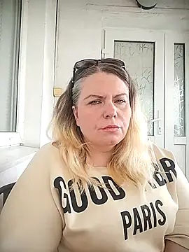 Lana-murr online show from May 10, 9:00 am