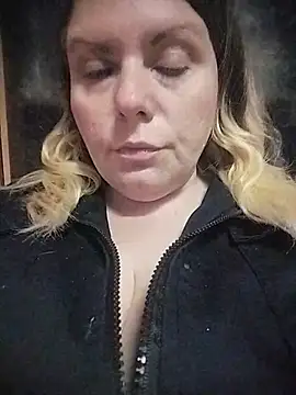Lana-murr online show from May 22, 9:13 pm