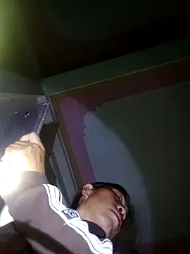 bella-la online show from November 3, 12:42 pm