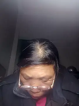 bella-la online show from December 1, 12:41 pm